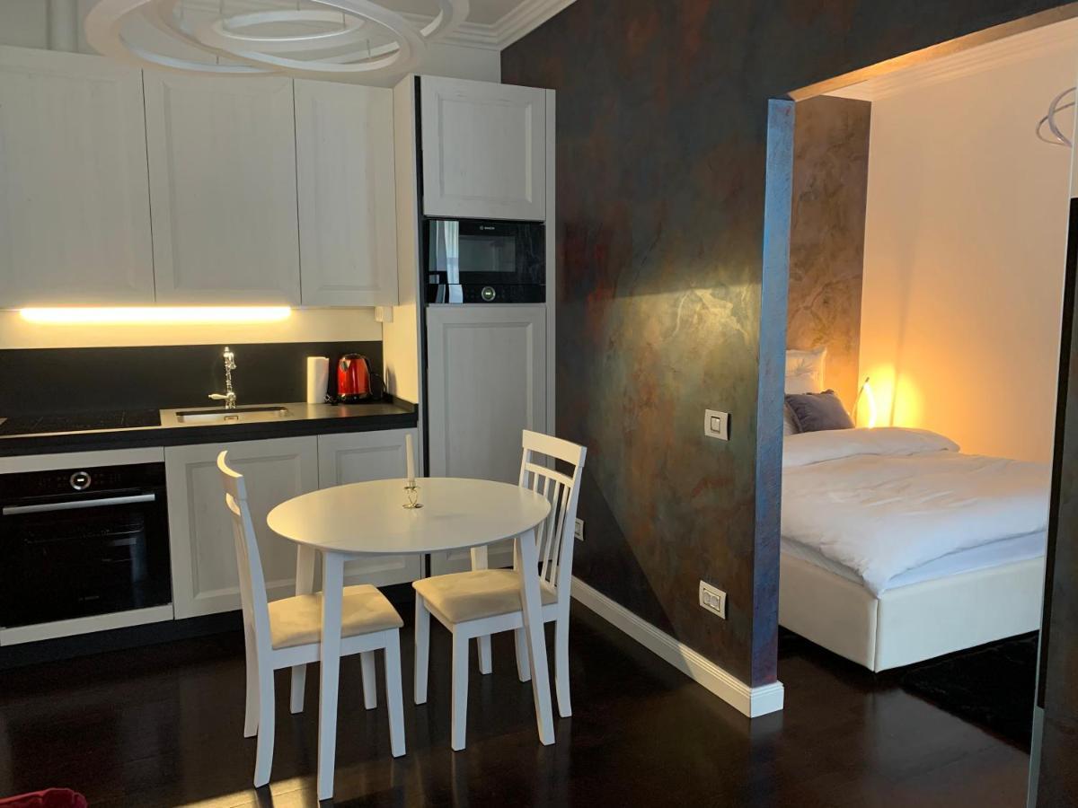Schillerplatz Apartment Sibiu Luaran gambar
