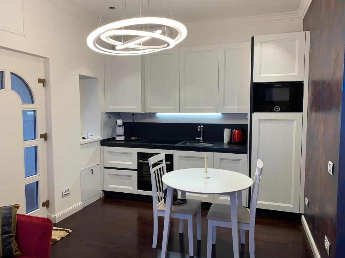 Schillerplatz Apartment Sibiu Luaran gambar