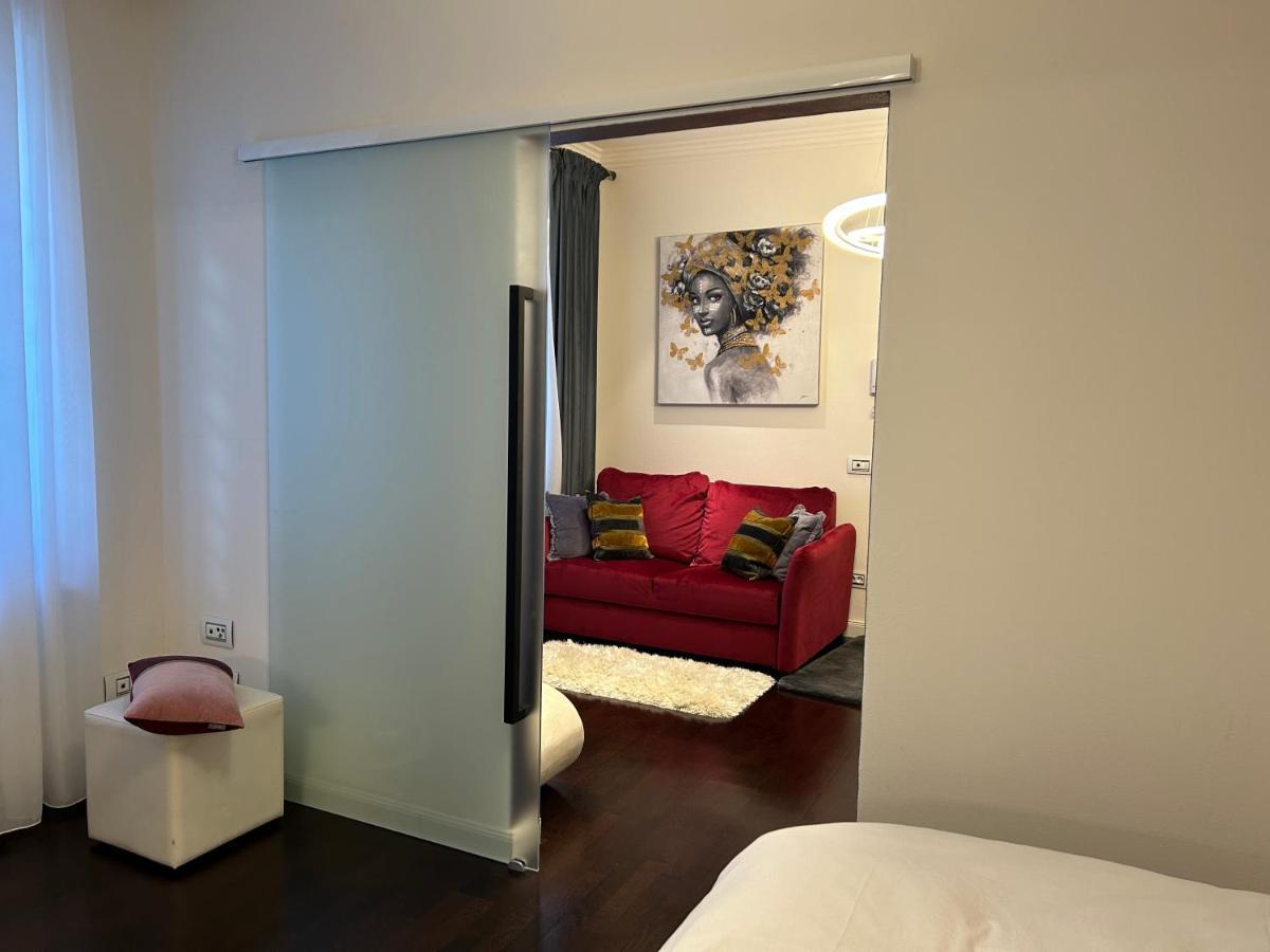 Schillerplatz Apartment Sibiu Luaran gambar